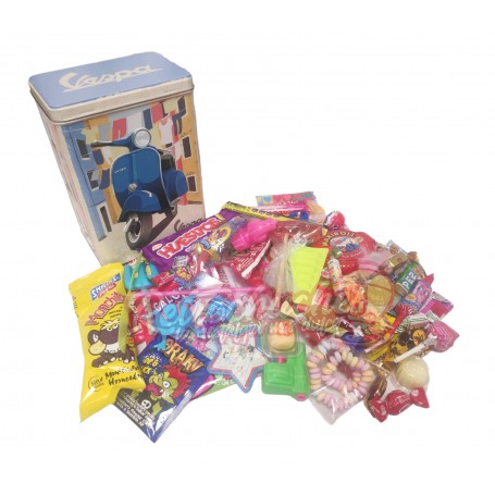 RetroPack mediano de chuches y juguetes en Caja Metálica de Vespa RetroPack mediano de chuches y juguetes en Caja Metálica de Vespa