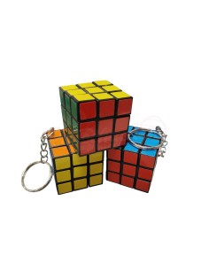 LLaveros con formas de cubo de rubik, resuelve el puzzle