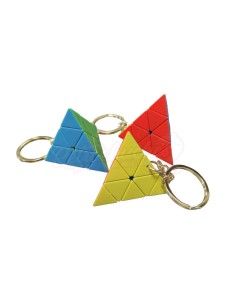 LLaveros con formas de cubo de rubik, resuelve el puzzle