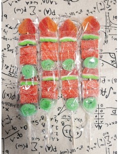 Brocheta de chuches en color Verde y Rojo